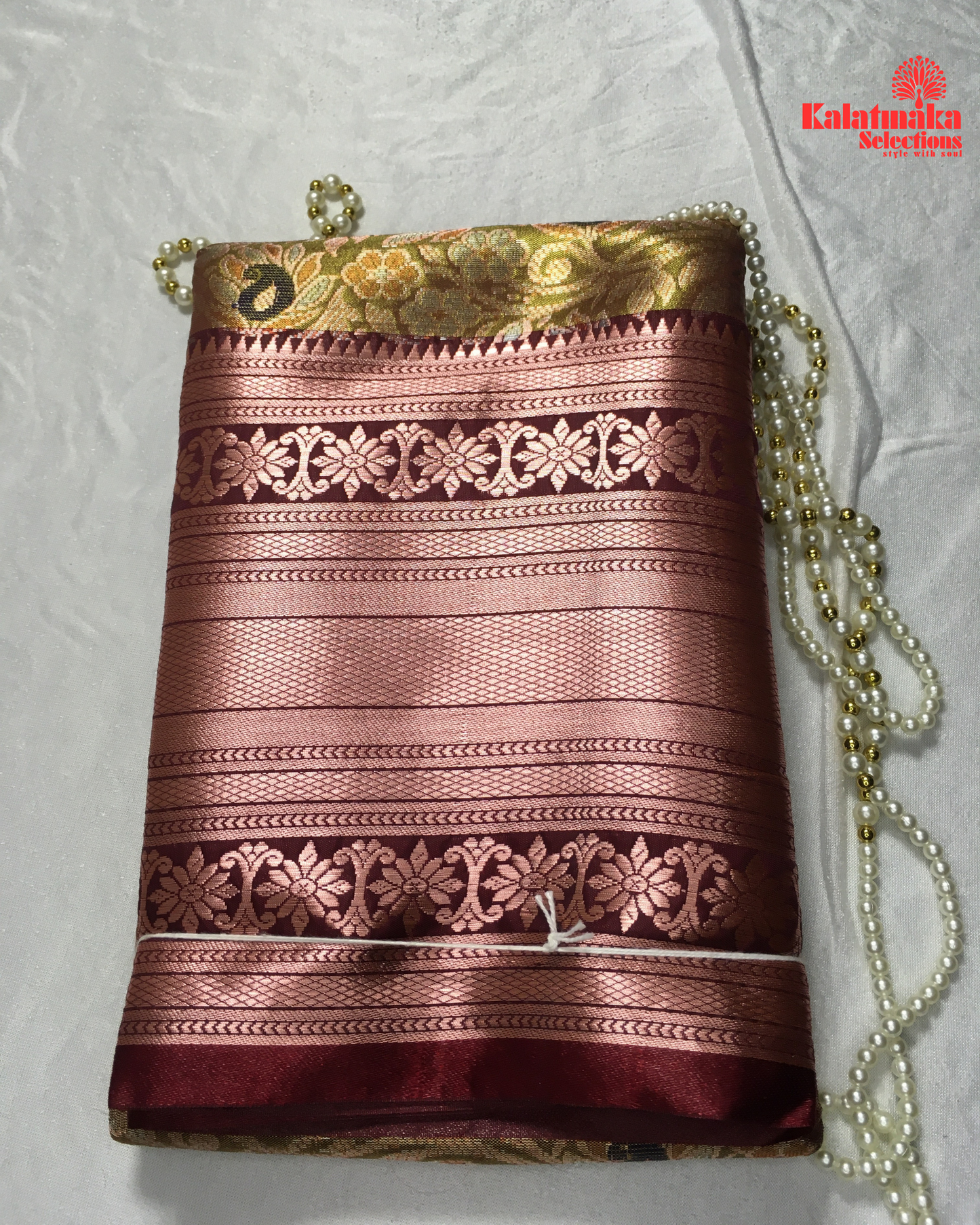 Mehandi Green and Copper Border Pattu Saree