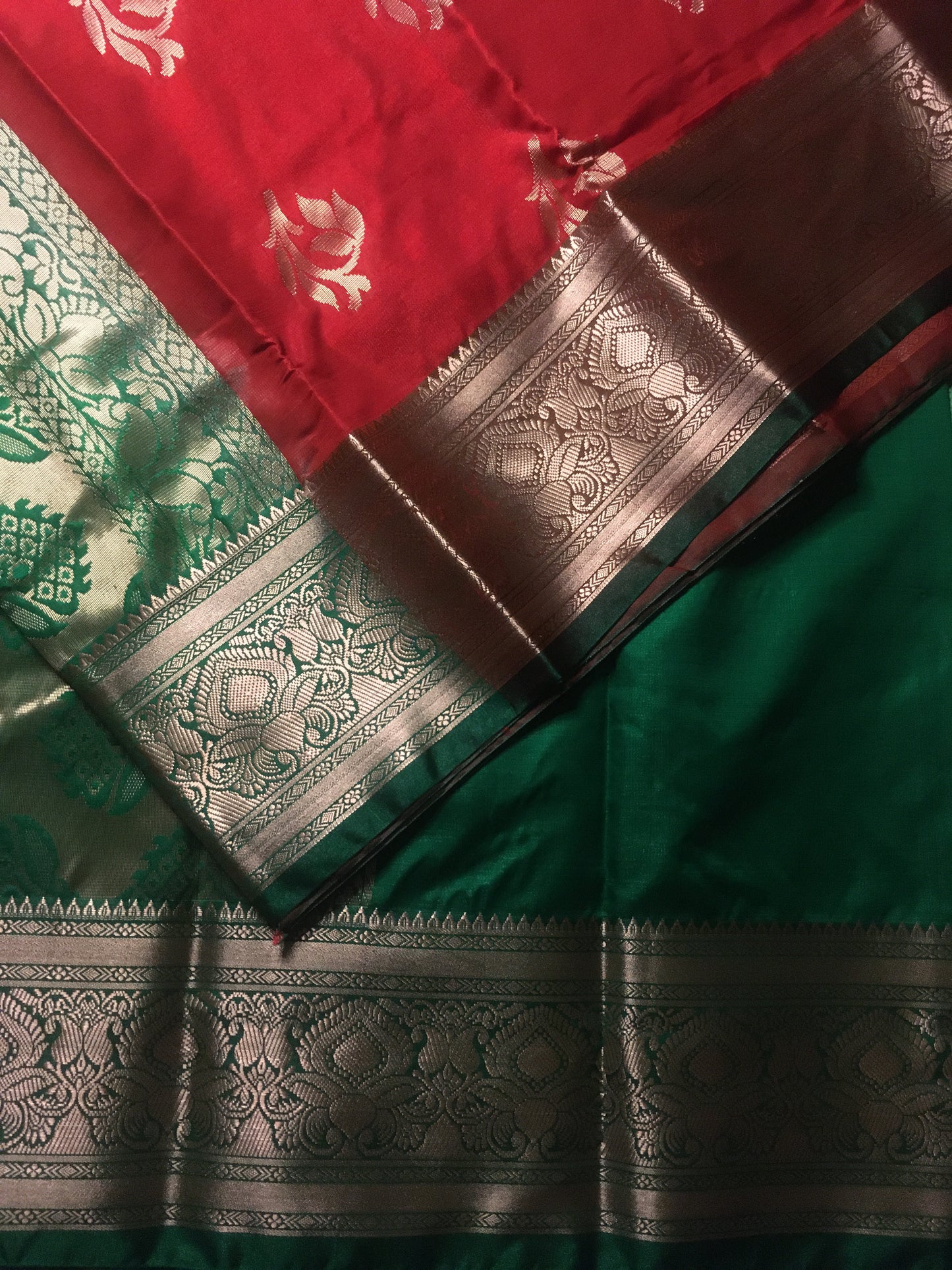 Red and Green Color Pattu Saree
