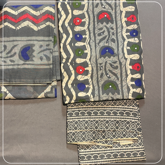 Grey Cotton Body Mirror Work with all over Bhandini Print
