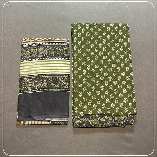 Parrot Green Simple Butta Handloom cotton with all over design