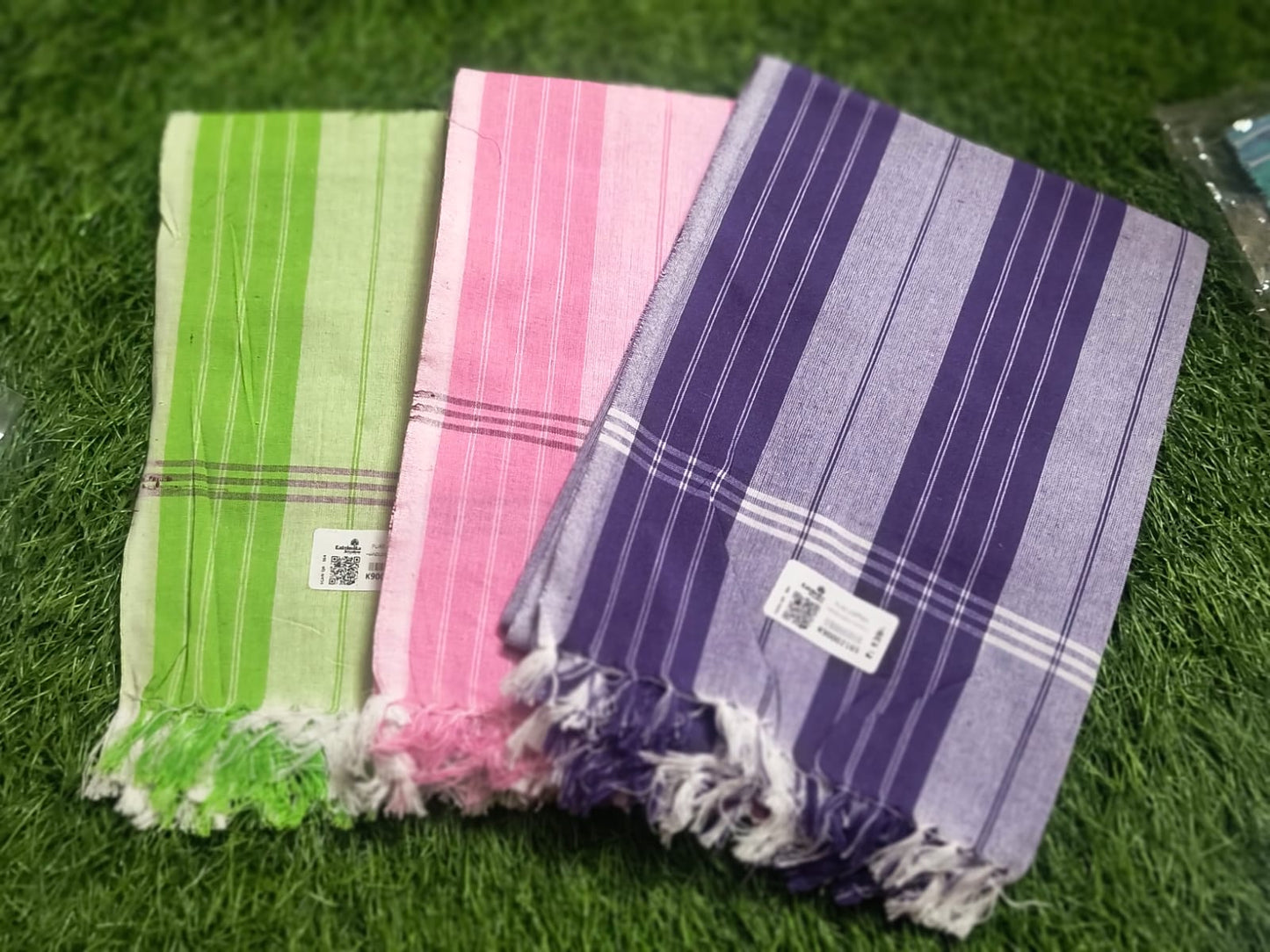 Handloon bath Towels
